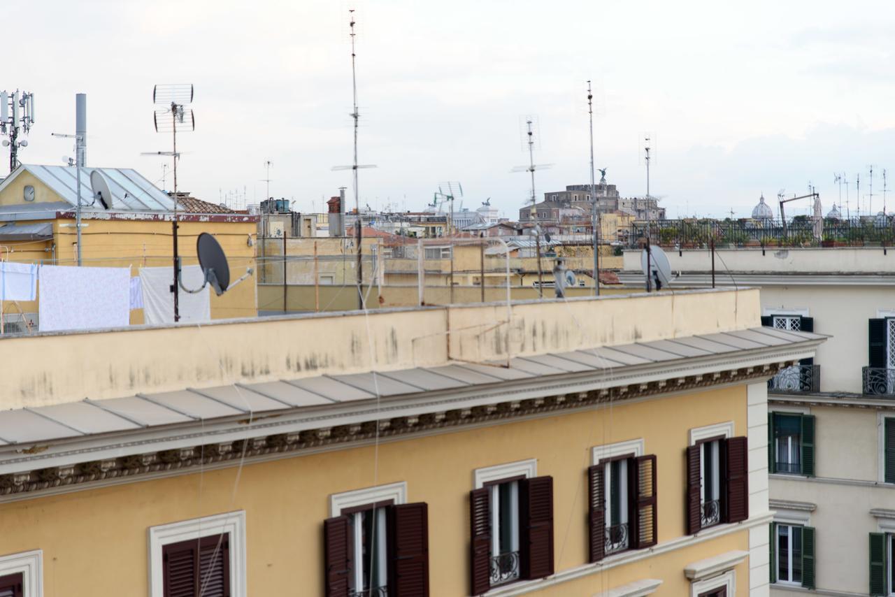Appartamento Crystal House Roma Esterno foto